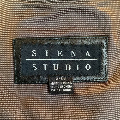 Chaqueta de cuero negra forrada con botones delanteros pequeños Siena Studio para mujer - Imagen 7 de 12