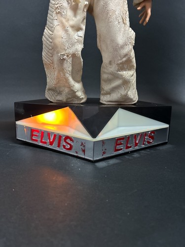 Elvis in Concert with 2 Micro Cassette Tapes Doll Size 20.5" Tested Works - Picture 20 of 21