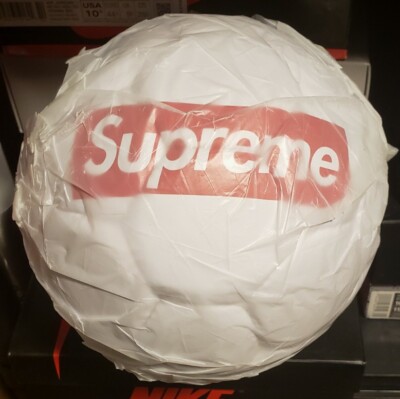 ロキさん専用　supreme✖︎UMBRO サッカーボール Supreme Umbro サッカーボール