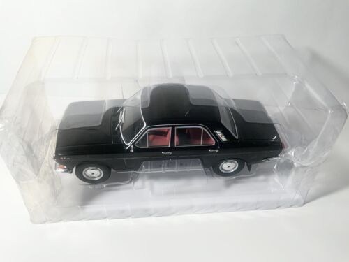 1/18 1967 GAZ-24 "VOLGA" nero MCG Modello Auto Gruppo - Foto 4 di 8