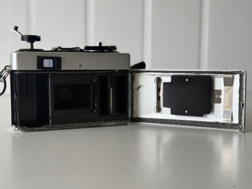 RICOH 35 FM - 35mm Film Camera - Full Working Order - Picture 9 of 18