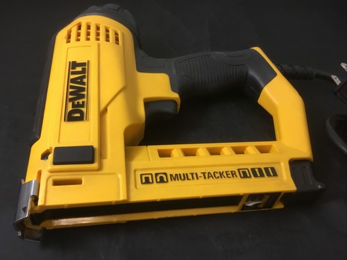 Multigrapadora DeWalt DWHT75021 120 V con cable 5 en 1 (solo herramienta) - Imagen 2 de 3