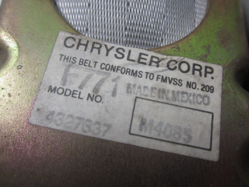 84-90 Dodge Caravan Plymouth Voyager LH Front Seatbelt Silver-Gray NOS 4327337 - Picture 4 of 4