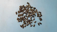 (25PCS) CAPACITOR ELECTROLYTIC , ILLINOIS CAPACIEOR , 33UF/MF , 35V , CUT LEADS