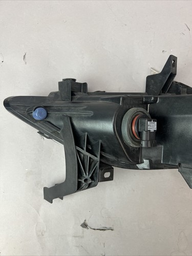 NISSAN MAXIMA 2016-2018 RH PASSENGER RIGHT FRONT BUMPER HALOGEN FOG LIGHT OEM - Picture 6 of 11