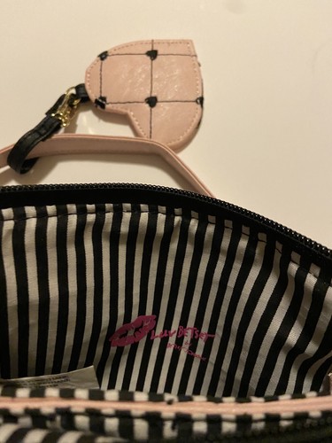 Betsey Johnson Crossbody/Shoulder Bag Purse Black/Pink Hearts Dots NWT - Picture 4 of 5