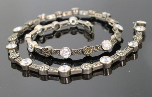 JUDITH JACK WHITE TOPAZ WITH MARCASITES STERLING SILVER 17" PANEL NECKLACE - Picture 3 of 4