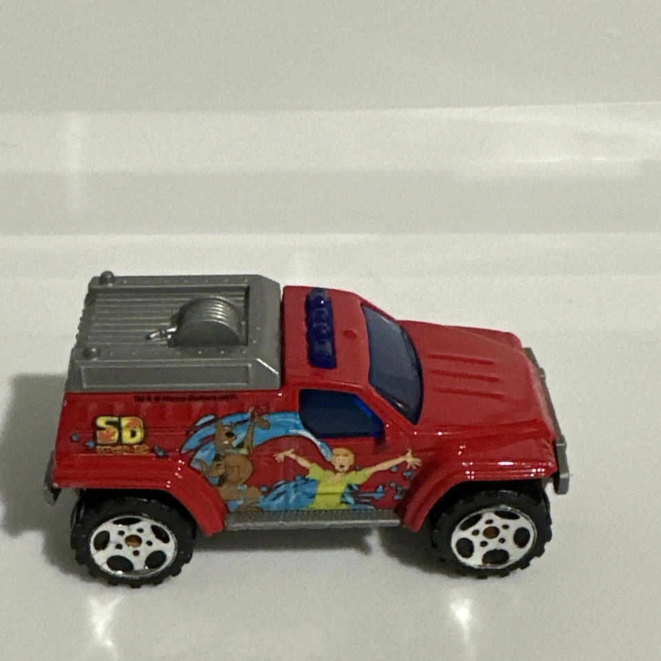 Camión de bomberos Matchbox 2003 4x4 Scooby Doo Foto 3 de 4