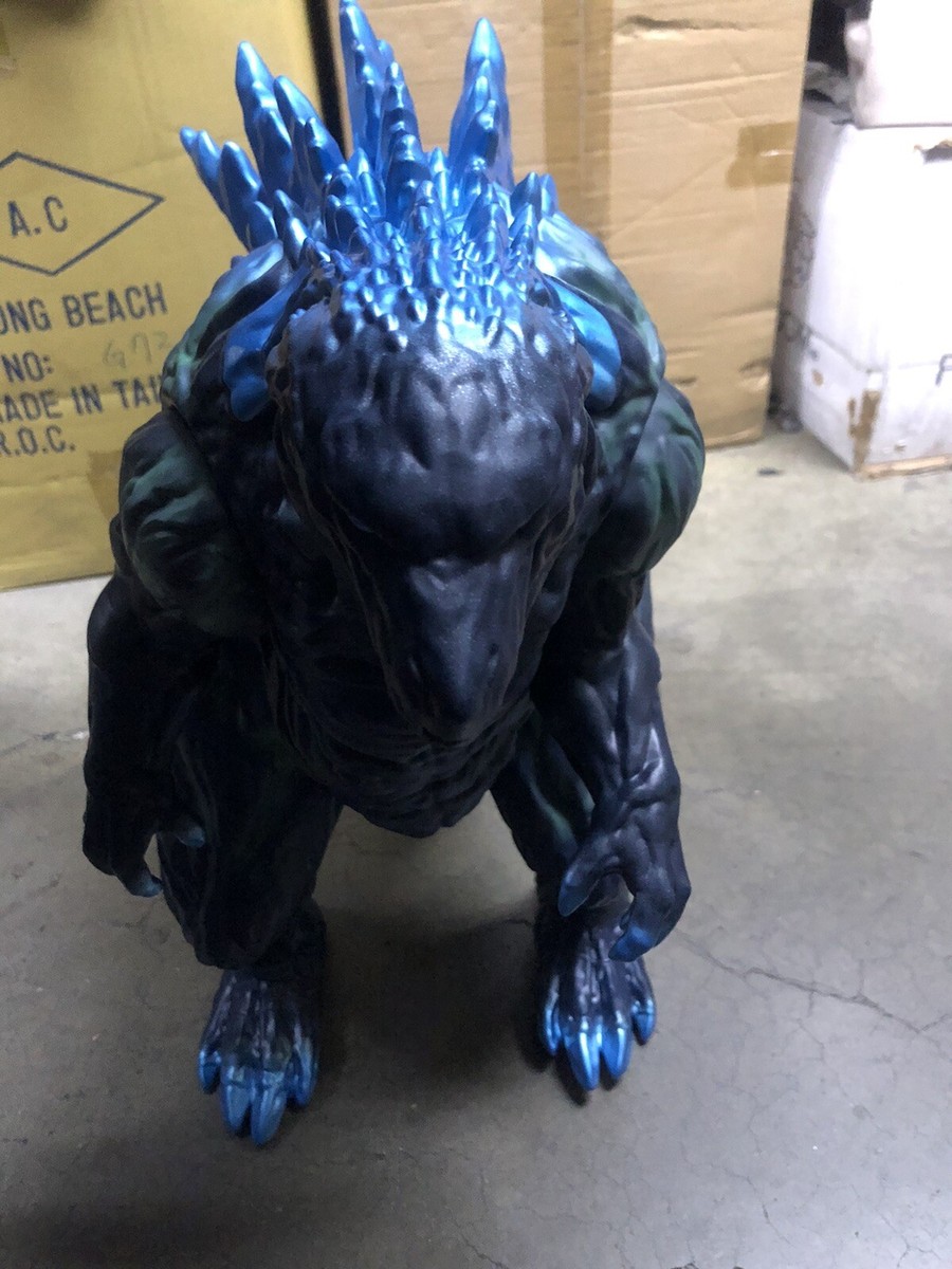 Giant Earth Godzilla Super Jumbo size (3 Feet ) Rare Figure 2018