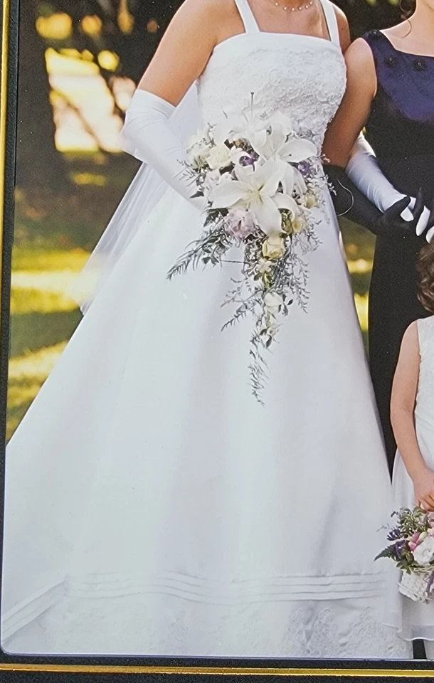 OFERTA ~ Vestido de novia cintura caída atemporal talla 12, velo y tocado incluidos Foto 4 de 4