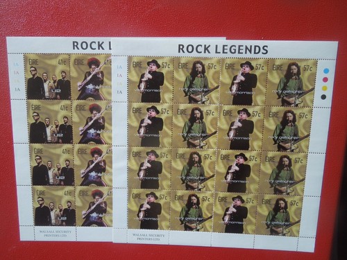 G6221 IRELAND 2002 ROCK LEGENDS 2 X M/S SHEETS OF 16 MNH SCARCE - 第 1/2 張圖片