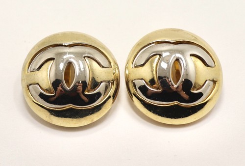 VINTAGE CC LOGO TWO TONE ROUND CLIP-ON EARRINGS