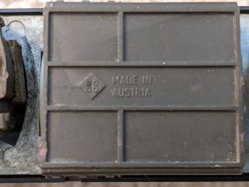 Roco HO gauge locomotive Engine. Made In Austria. Preowned. READ Description. - Picture 10 of 15