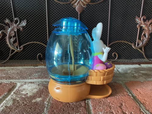 Lindo dispensador de caramelos Peter Cottontail Jelly Bean 2016 por Classic Media - Imagen 3 de 8