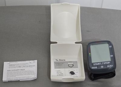 #ad Walgreens Deluxe Wrist Blood Pressure Monitor Irregular Heartbeat Detector Black $19.99