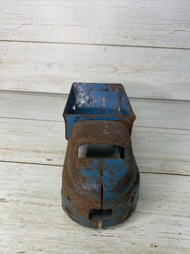 Vintage Wyandotte or Marx Pressed Steel Toy Dump Truck Rubber Wheels 1930s Blue - Picture 2 of 9