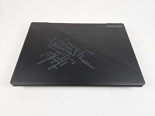 ASUS ROG Zephyrus M16 RTX 4090 i9-13900H 32GB 2TB SSD 16" computer portatile da gioco - usato - Foto 4 di 24