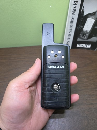 MAGELLAN GPS 310 Satellite Navigator - Picture 5 of 12