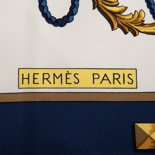 HERMES Scarf Carre90 Silk Square "LES CLES" Blue From Japan 127999K Authentic - Picture 3 of 5