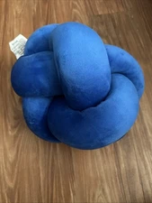 Blue Knot Pillow NWT
