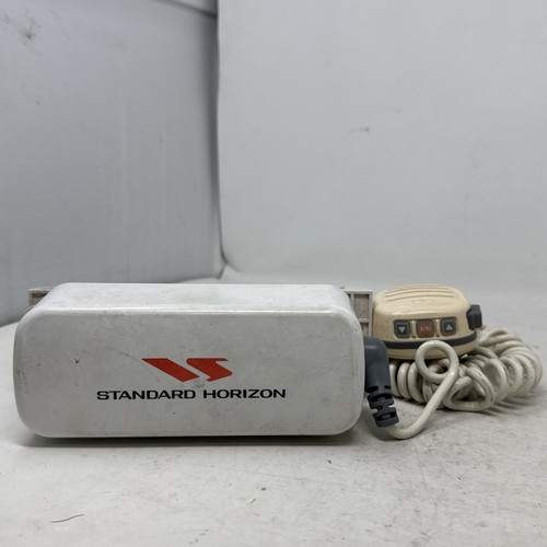 Standard Horizon Quest VHF FM Marine Radio GX1255S + Mic - (63) - Picture 2 of 8
