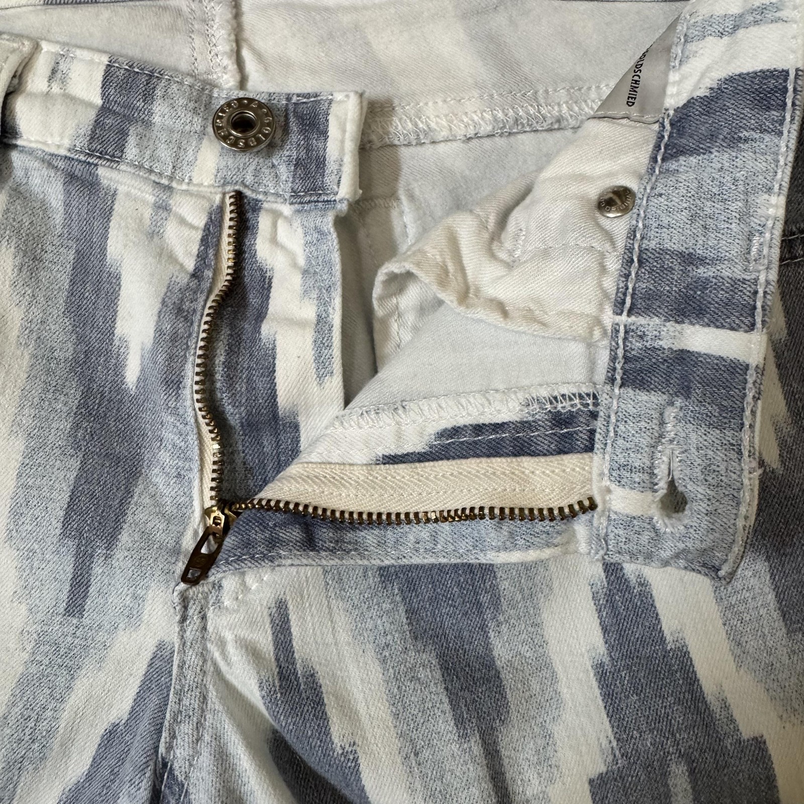 AG Adriano Goldschmied Jeans Womens 30R Blue Ikat Stilt Cigarette Skinny USA thumbnail 7