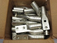 x21 BURNDY YA36A3 HYLUG 600Mcm Aluminum/Copper 2-Hole Lug