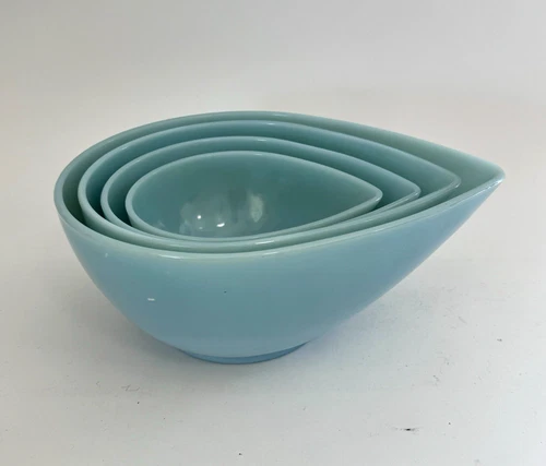 Fire King Set of 4 Azurite Blue Swedish Modern Teardrop Mixing Bowls Delphite