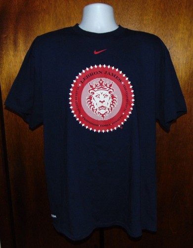 Game World Tour Blue T Shirt Adult Size 