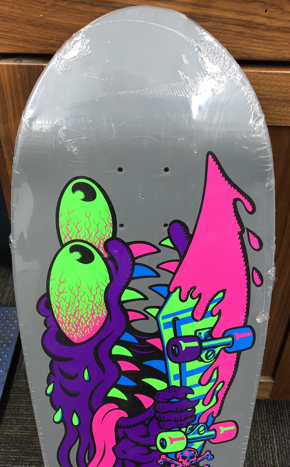 Picture 2 of 8