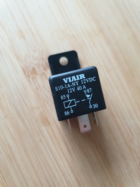 Viair 93940 40 Amp Relay 12v With Molded Mounting Tab 40a