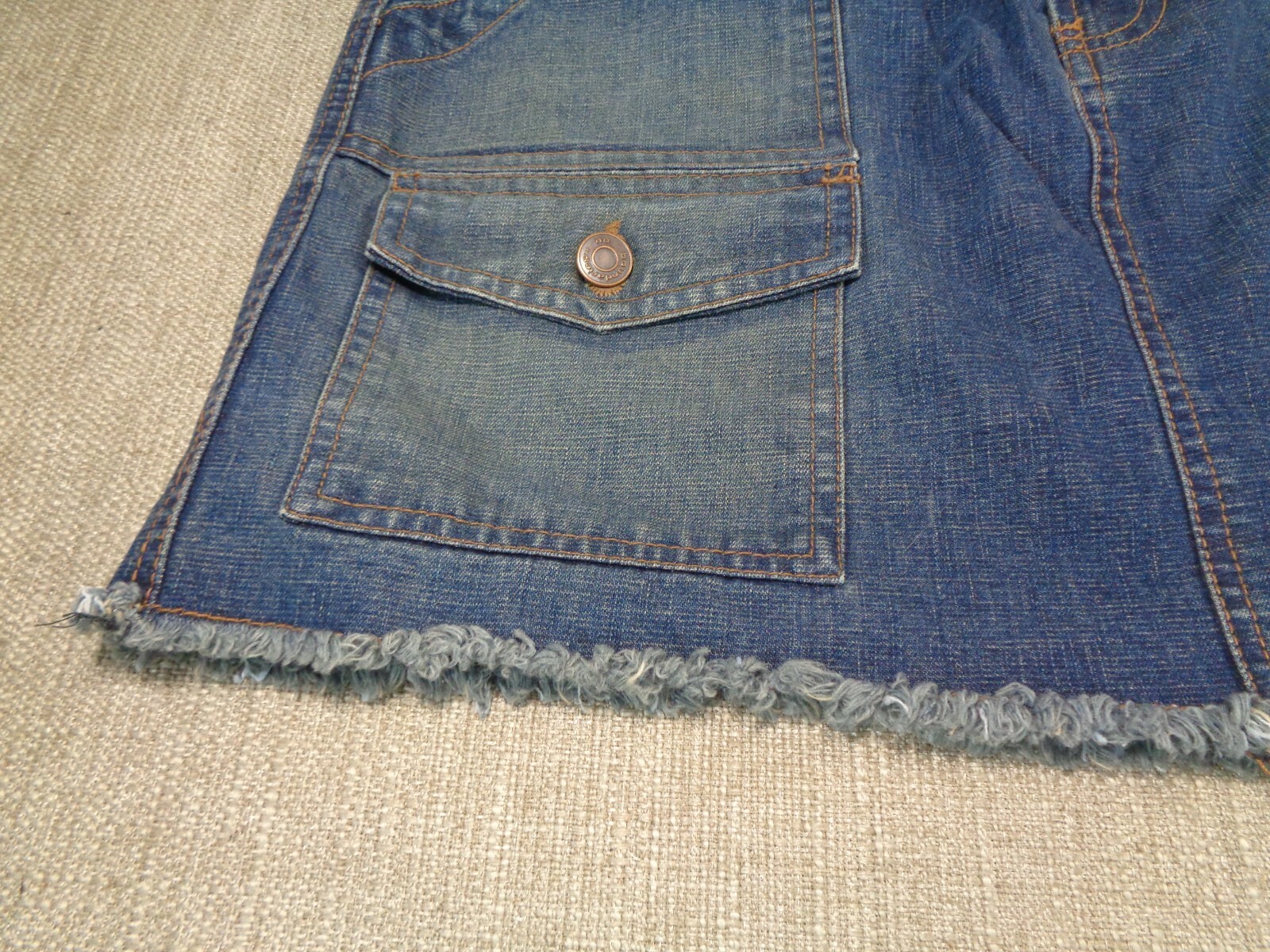 Picture 5 of 6