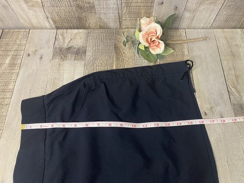 COLUMBIA Black Stretch Womens Athleisure Hiking Skort Built-In Biker Short Sz M - Picture 9 of 10
