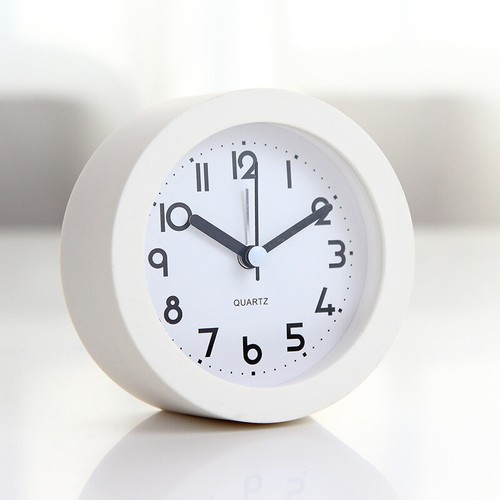 Design Wecker Retro-Grau Hintergrundbeleuchtung lautlosem Uhrwerk Metall DHL - Bild 11 von 12