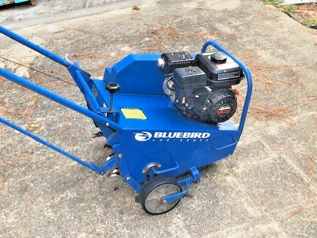 Bluebird Lawn Aerator Model 424, Honda GX-120 4.0 Electronic Start - Image 2 of 4