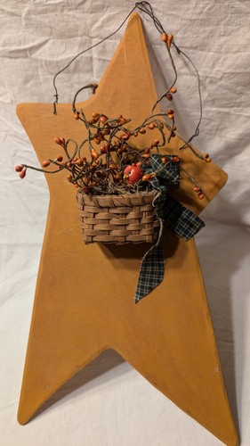 Primitive Handmade Wood Star - Picture 1 of 4