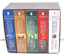 A Game of Thrones George R. R. Martin (5-Book Boxed Set) A Song Of Fire and Ice