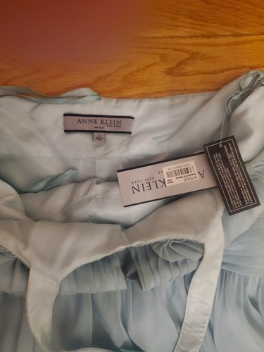 Anne Klein Silk Halter Cocktail Dress: Size 10 seafoamblue $188 Retail Value - Picture 7 of 10