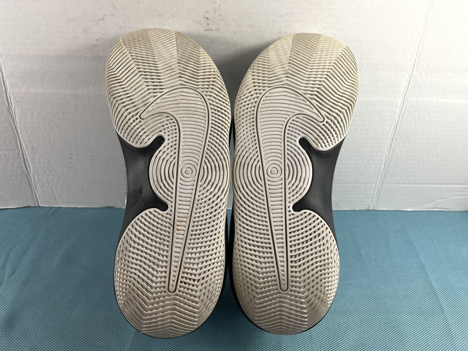 nike air precision 2 white