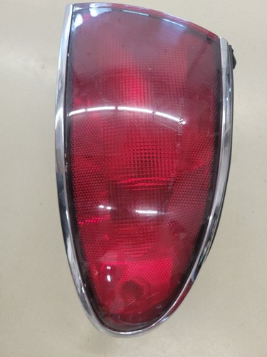 1997-2005 Buick Century Right Passenger Side Tail Light Quarter Panel Mounted - Picture 3 of 5
