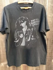 1979 Patti Smith GROUP Concert PUNK ROCK Charcoal T Shirt Full Size S-5XL