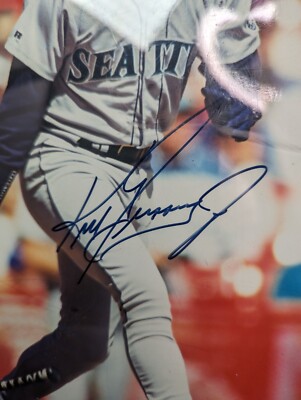 Ken Griffey Jr Seattle Mariners Signed Autographed Photo