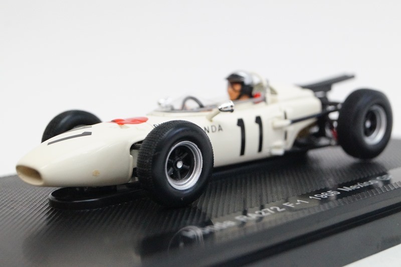 EBBRO 44260 1:43 Honda RA272 1965 Mexico GP 11 resin model bianca EBBRO 44260 1:43 Honda RA272 1965 Mexico GP 11 resin model bianca