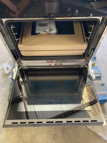 Miele PureLine SensorTronic Series H6680BP 30 Inch Single Electric Oven - Picture 7 of 8