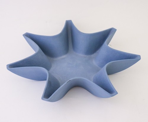 Blue Star-shaped Bowl - Pia Törnell Rörstrand 1996- Scandinavian Modern - Picture 4 of 6