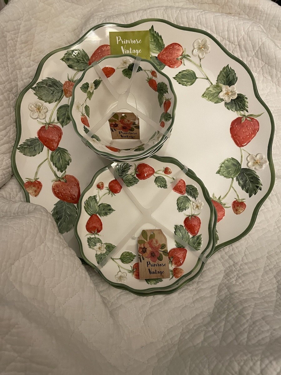 Primrose Vintage Strawberry Fields 14” Tray & Dessert Plates