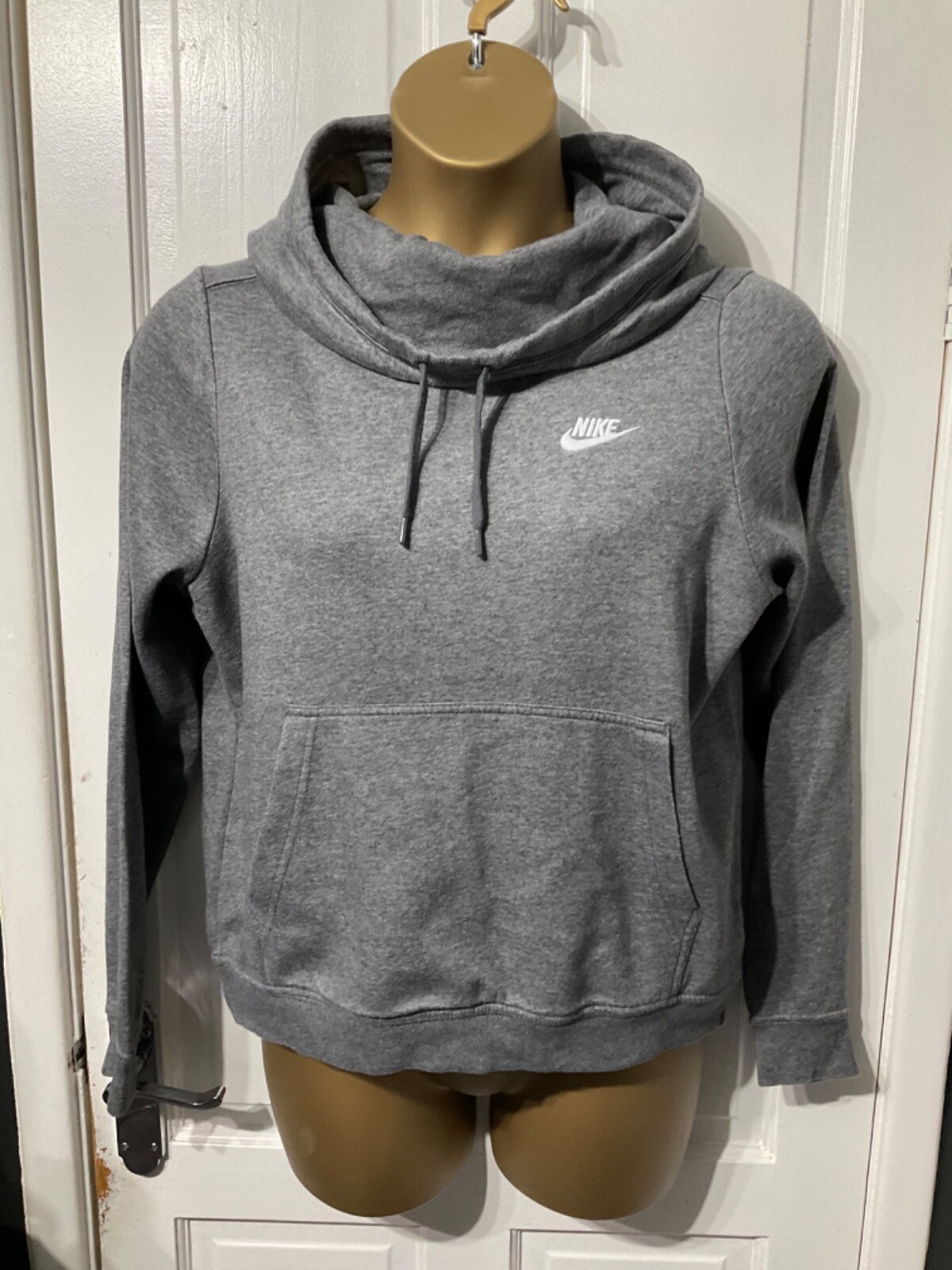 grey jumpers nike