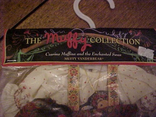 MUFFY VANDERBEAR CZARINA MUFFINA (MIP) W TAGAND BLACK SWAN TRADITIONAL RUSSIAN - Picture 3 of 4