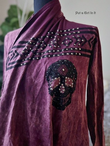 New VOCAL Womens CRYSTAL STUDDED BURGUNDY SKULL AZTEC CARDIGAN FRINGE S M USA - Picture 4 of 7