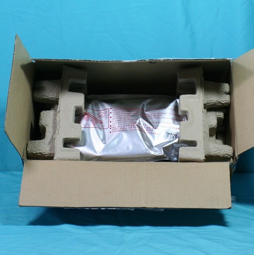 Genuine Brother TN-620 OEM Black Toner Cartridge Factory Foil Sealed in Open Box - Picture 2 of 4